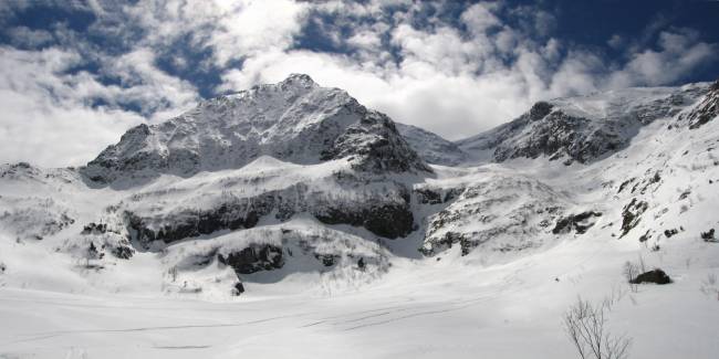Grand Armet 036 panorama.jpg